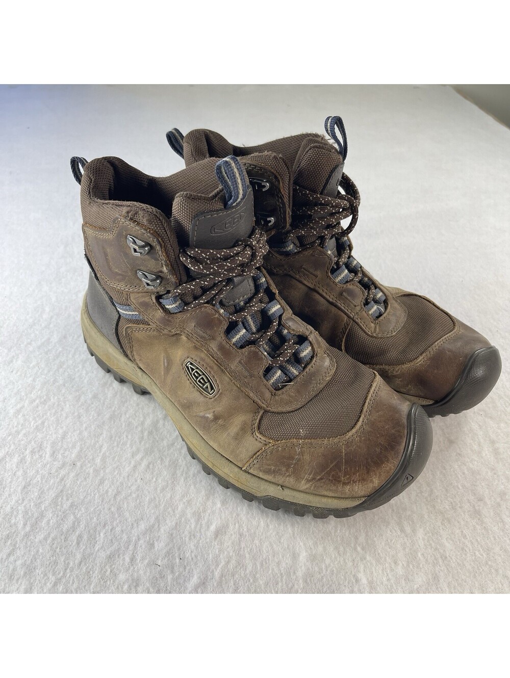 Keen Basin Boots Size 9 Women's Leather Hiking Shoe Lace Up Waterproof 1023751